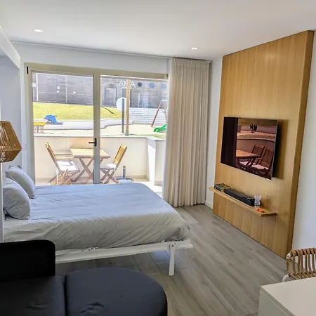 Апартаменты Paredes Da Vitoria - Surf & Sun *